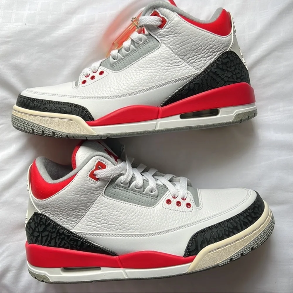Air Jordan 3 Retro